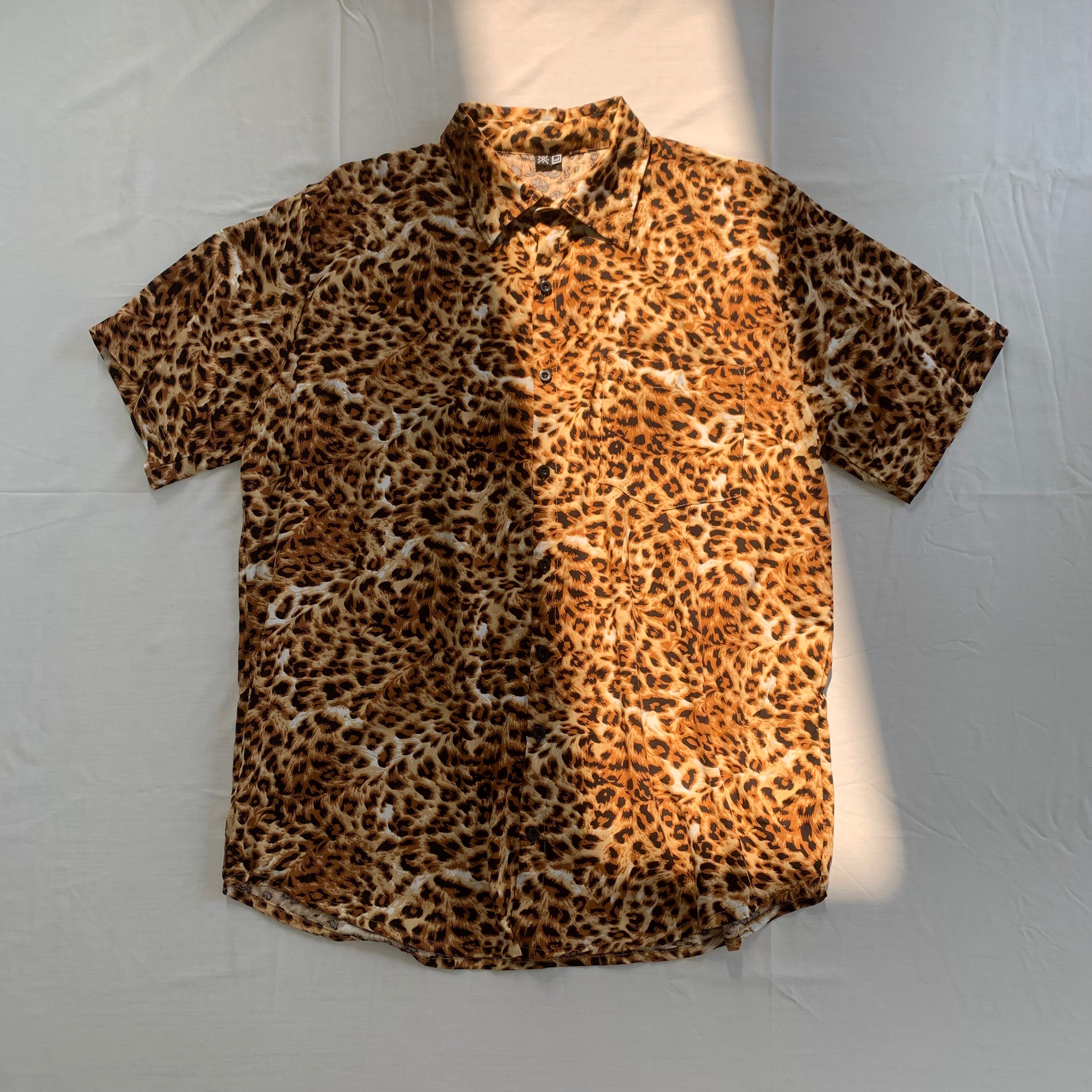 Animal print camisa hombre sale